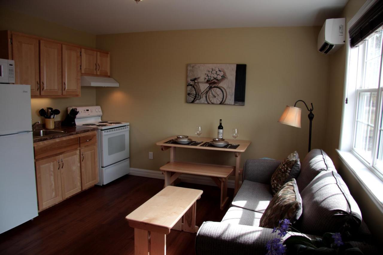 Bridgetown Carleton Inn & Cottages מראה חיצוני תמונה