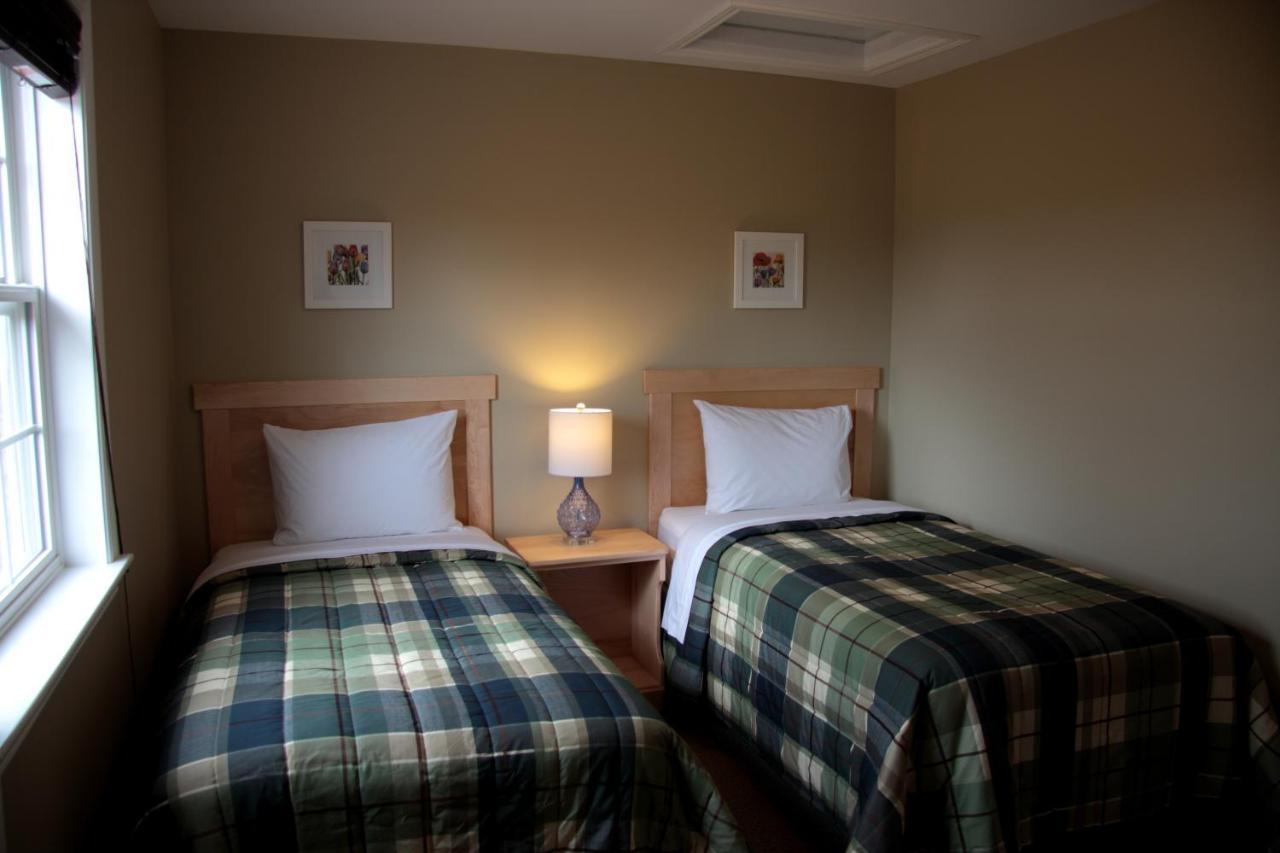 Bridgetown Carleton Inn & Cottages מראה חיצוני תמונה